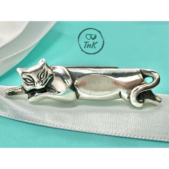 Tiffany & Co. Sterling Silver Cat Brooch Pin - 925 Silver - Picture 2 of 16